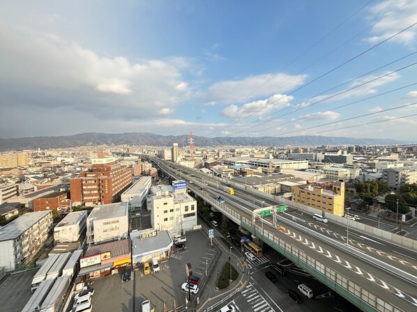 スプランディッド荒本駅前ＤＵＥの物件内観写真